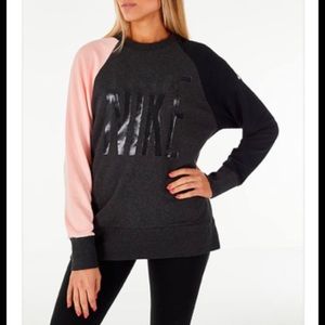 Nike Dri-Fit Color-block Sweatshirt